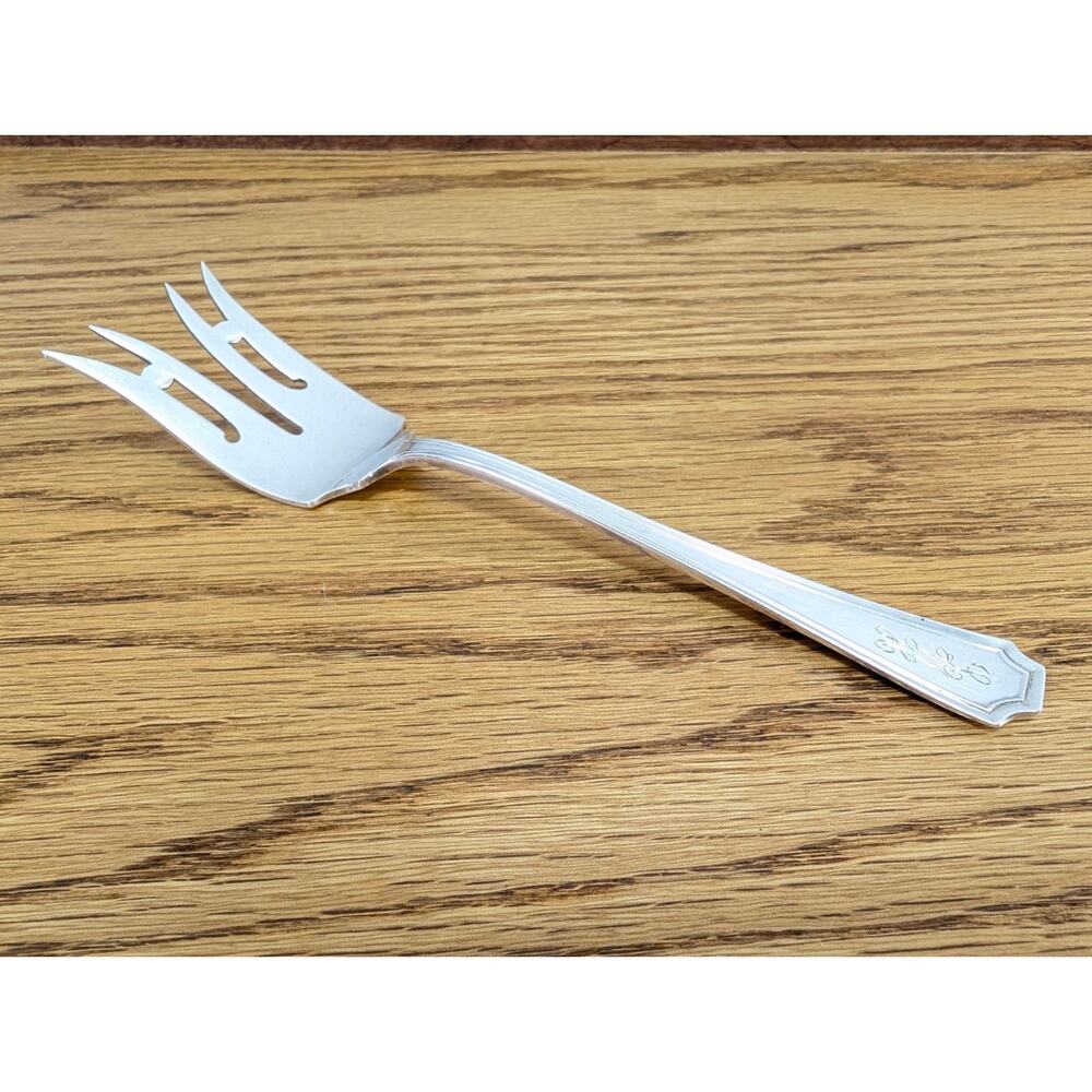 Durgin Gorham Fairfax Sterling Silver Serving Fork 6 Inch 30g Monogram HML 1910